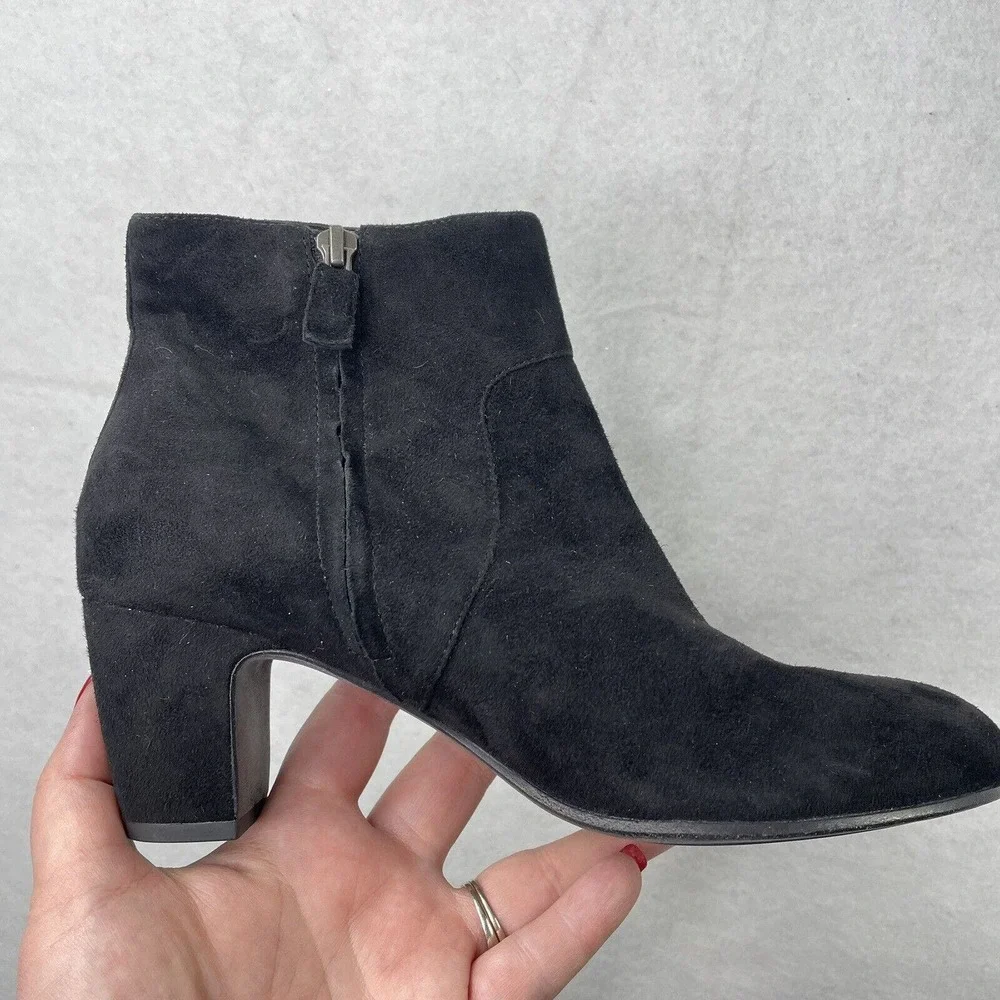 EILEEN FISHER‎ Black Suede Ankle Booties Size 8 Side Zip Block Heel Boots EUC
